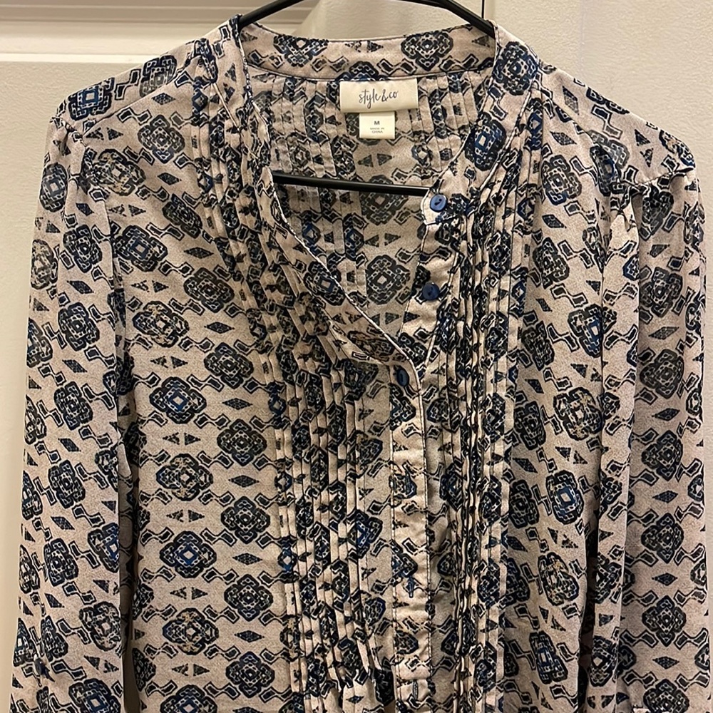 Button down long sleeve pattern shirt